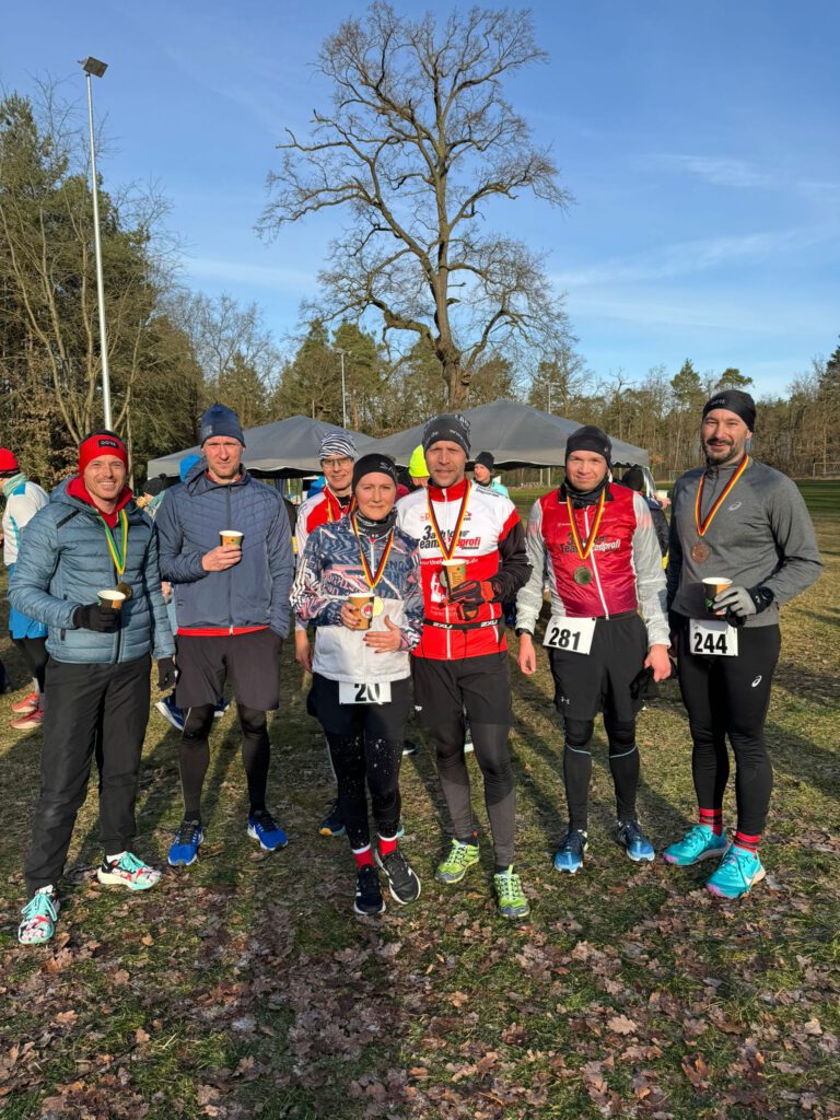 das Team nach dem Zieleinlauf